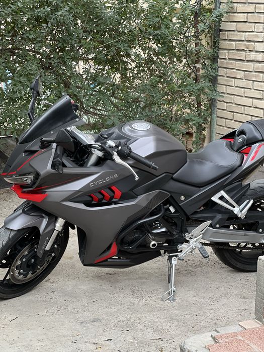 Original , 400 kub sportbike