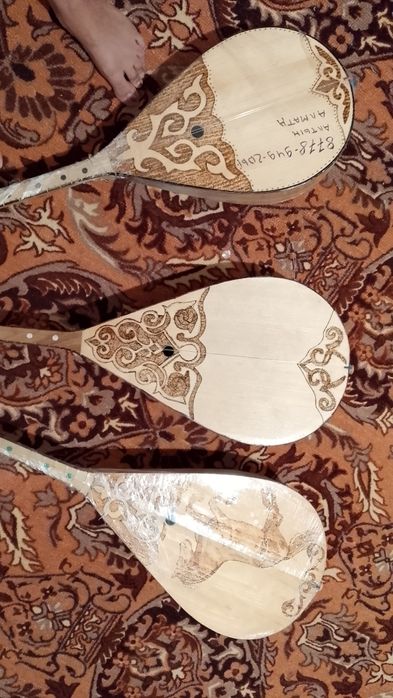 Домбра хороший качества без чехол