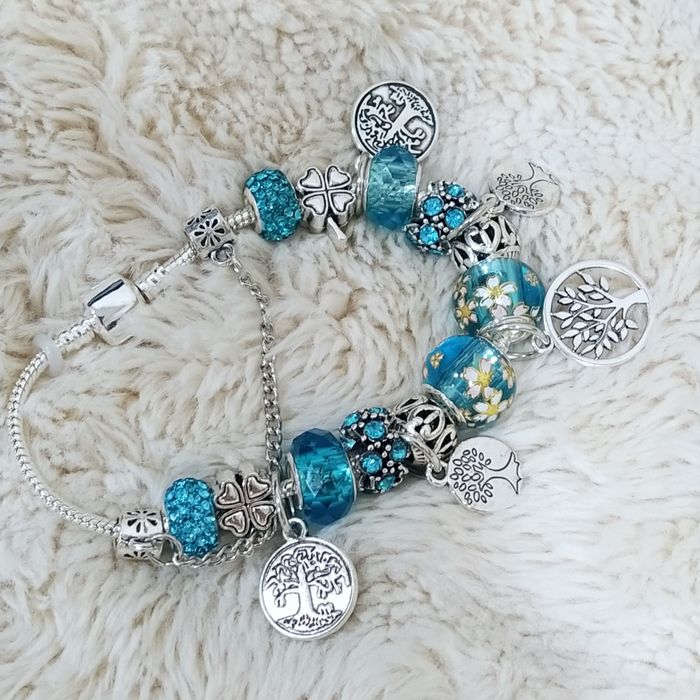 Дамски гривни тип Пандора Лукс!!! Различни видове и цветове