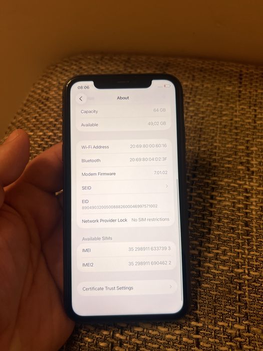 iPhone 11 balck 64 gb baterie 100%