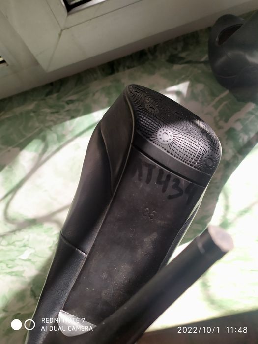 Туфли на высоком каблуке