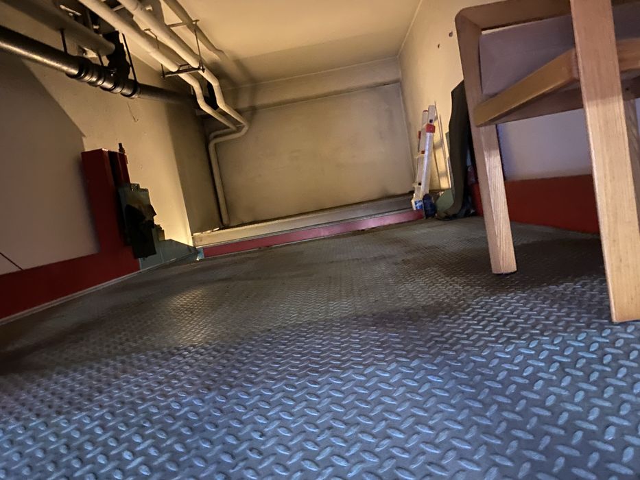 Elevator auto sau alte.