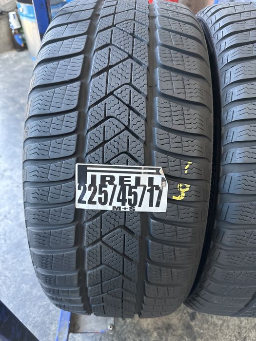 225/45/17 pirelli M+S