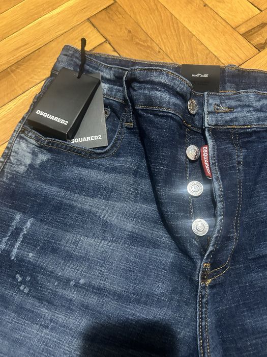 Дънки на DSQUARED2