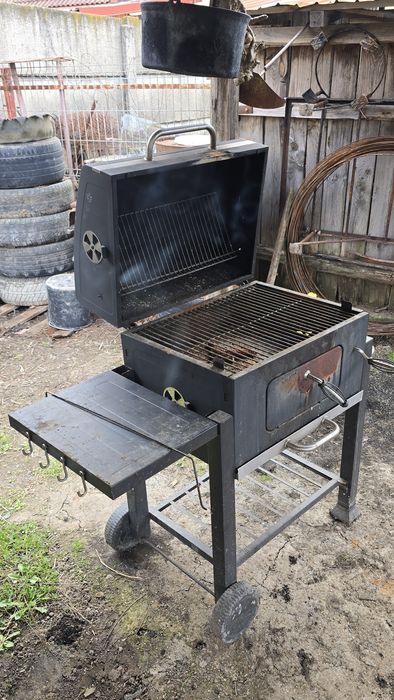 Grătar lemne/ cărbuni