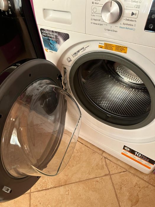 Пералния Whirlpool 9+7 kg