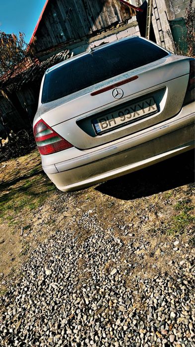 MERCEDES-BENZ E-Class 2004 — imagine 3