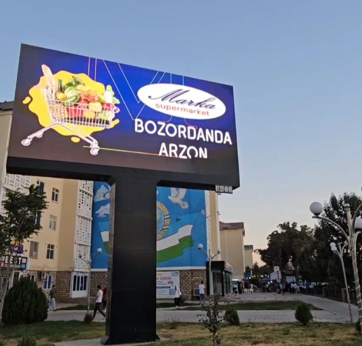 Led kranlarda reklama. Лед екран на рекламах. Лед екранда реклама