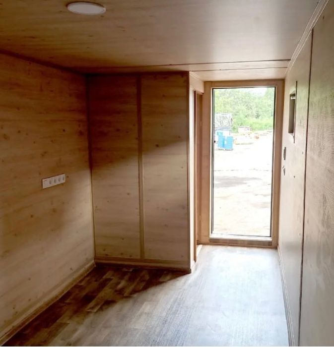 Продам контейнер по жилые