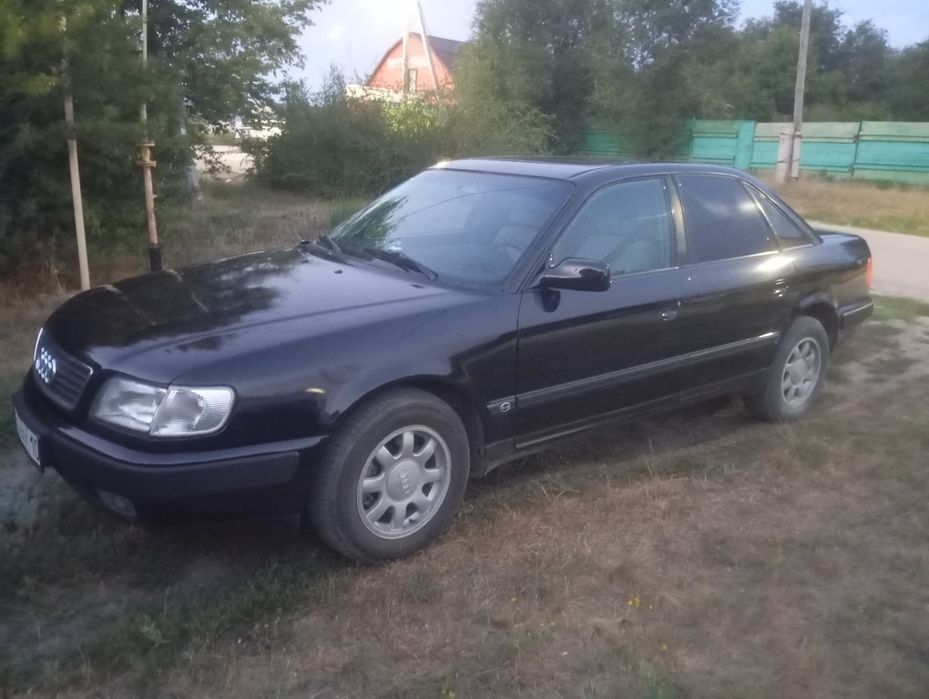 Продажа Ауди 100 с4