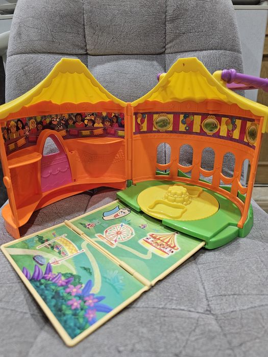 Продам домик для девочек