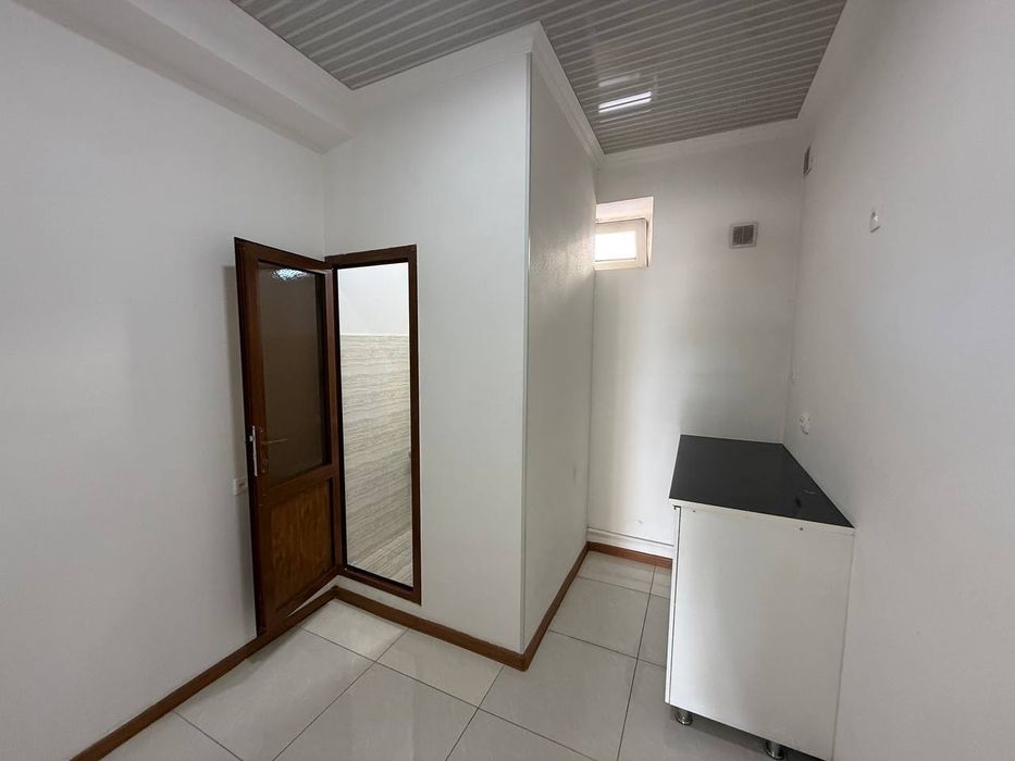 Продаётся Магазин 40м2 с ремонтом Адрес Саттепо Эркин Савдо!!