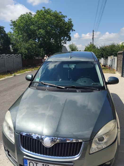Autoturism skodaRoomster