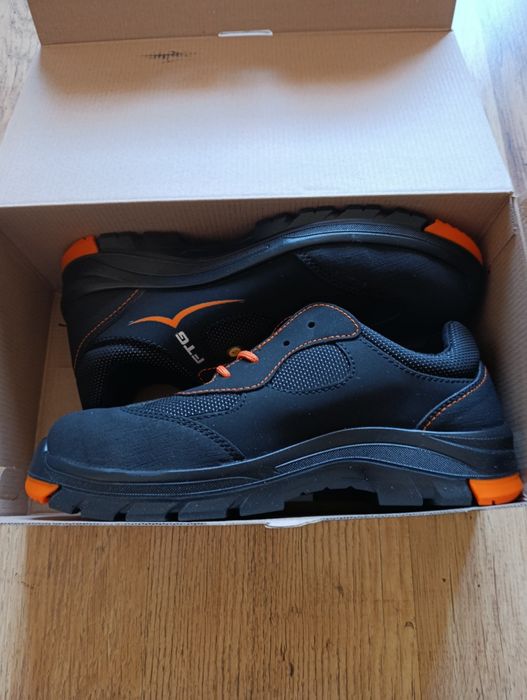 Работни обувки!!