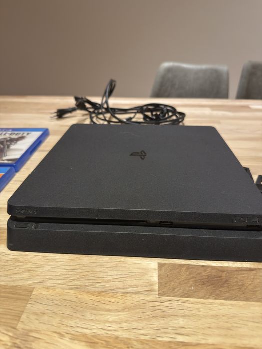 Consola ps4 slim 500gb