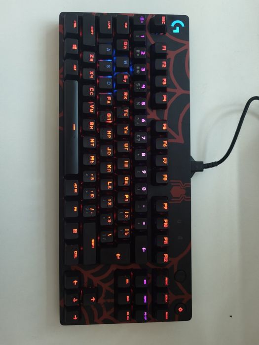 Logitech g pro TKL Клавиатура