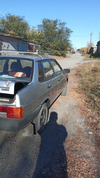 Продам ВАЗ 21099 , карбюратор
