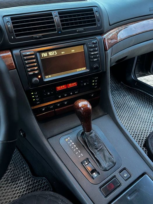 Продам Бмв е38 1995