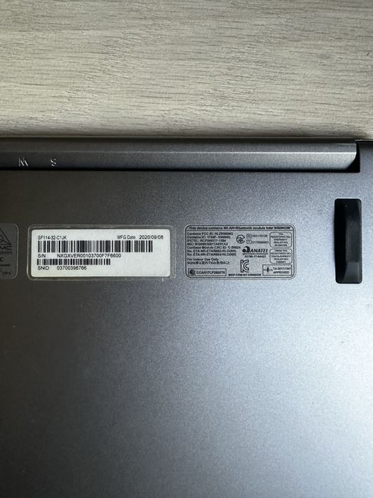 Срочно продам ноутбук Acer Swift