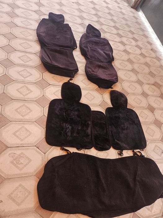 Чехлы на авто черные