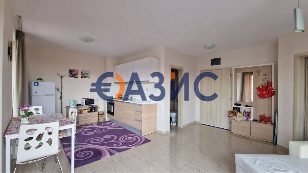 Продава се Двустаен апартамент в Свети Влас - 70 кв.м за 1315 €/кв.м - Снимка #4