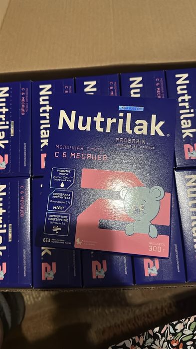 Продам детскую смесь Nutrilak 2