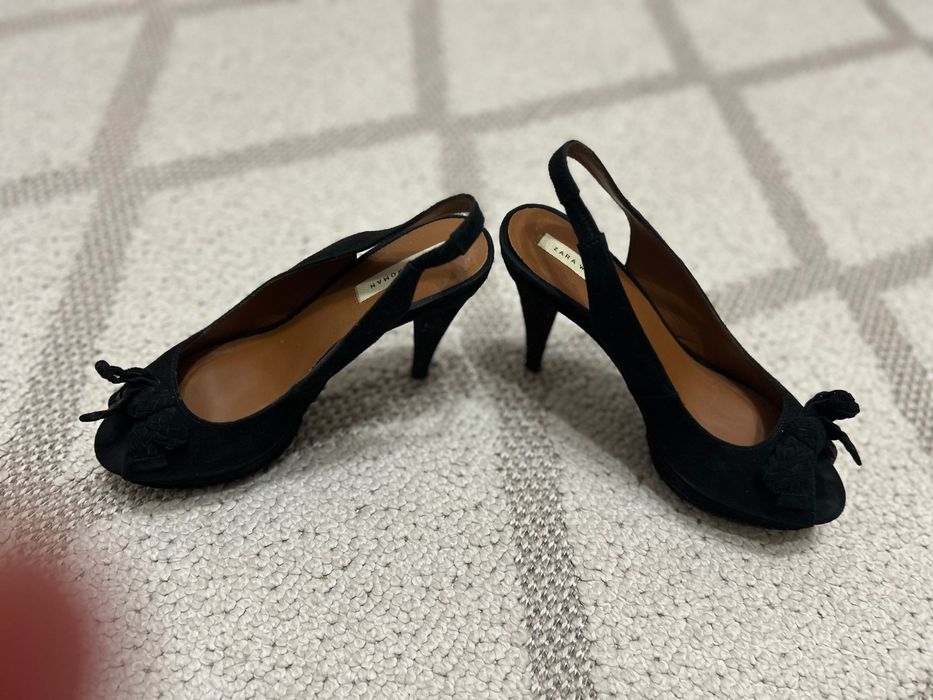 Ofer spre vanzare sandale Zara