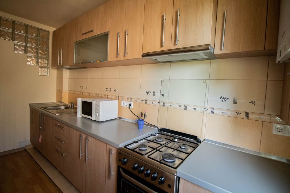 Proprietar , inchiriez ap 3 cam dec  Zorilor, str.Luceafarului