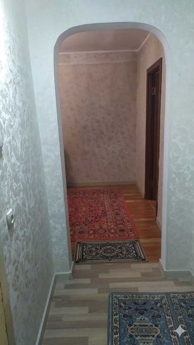 Продам свою 3х-комнатная на Чиланзаре,Ак-Тепе. Своя парковка и огород.