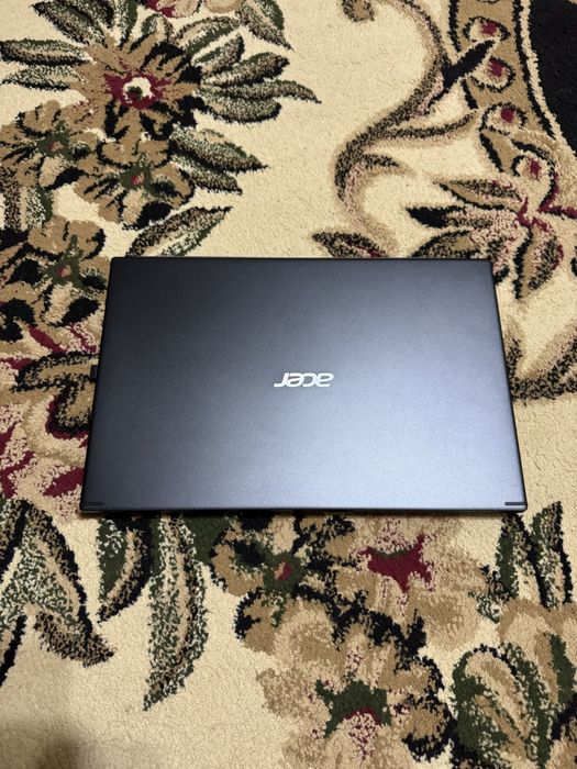 Ноутбук Acer Aspire 5