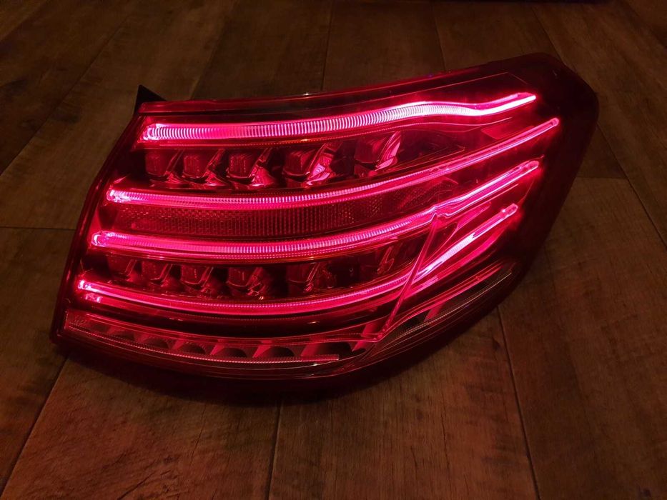 Ремонт на диодни LED стопове (Tail lights)