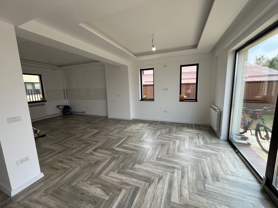 Casa vila Bragadiru 3 dorm 3 bai 2 placi Mansarda