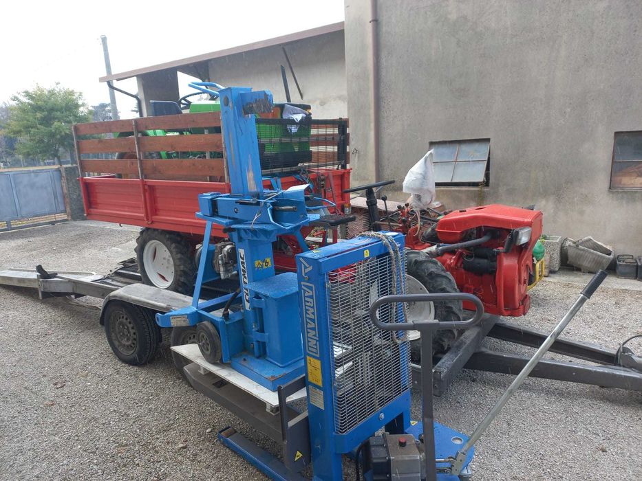 Despicator hidraulic 10 tone pentru tractor