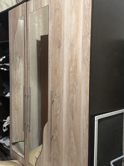 Продам холодильник за 50 Шкаф 50