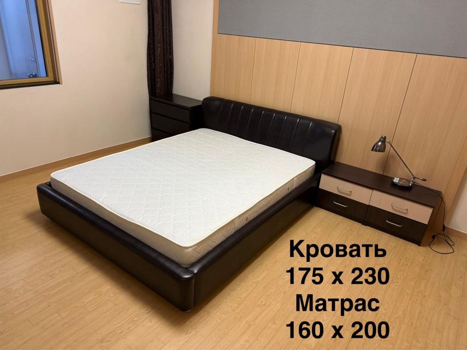 Спальный гарнитур