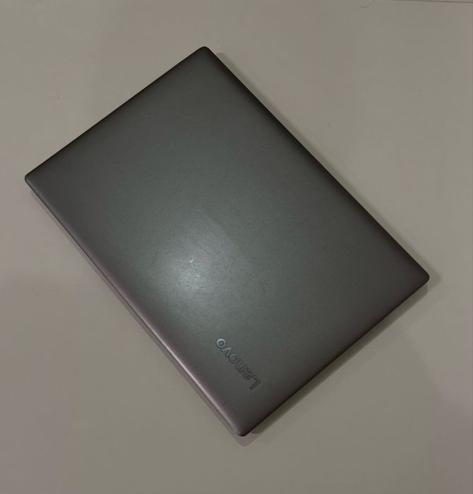 Ноутбук Lenovo, модель 81J2.