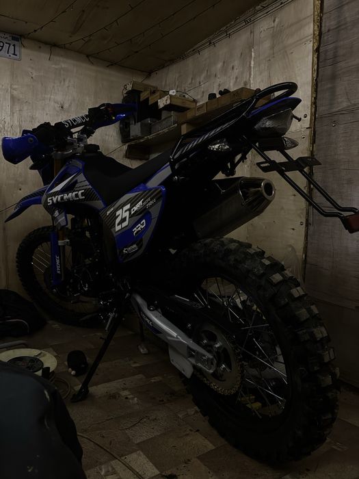 Продам эндуро 250 куб новый