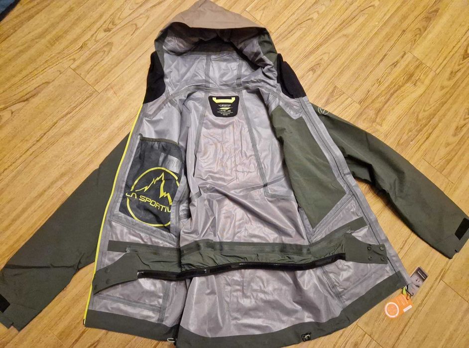 Geaca La Sportiva waterproof 45k, munte, tura, ski, goretex. Ocazie!