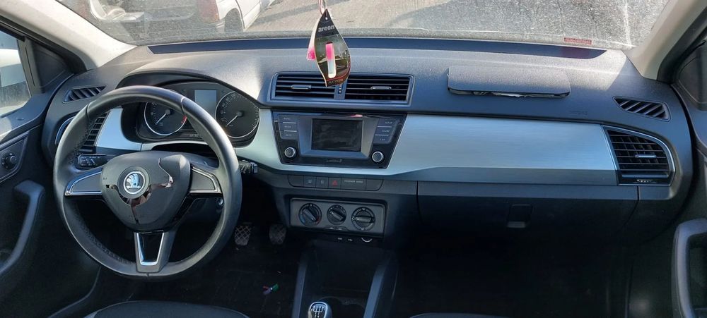 Dezmembrari Skoda Fabia 3 2016 Hatchback 1.2 TSI Benzina CJZ