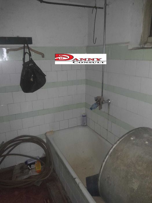 Продава се Къща в с. Крамолин, Област Габрово - 160 кв.м за 192 €/кв.м - Снимка #10