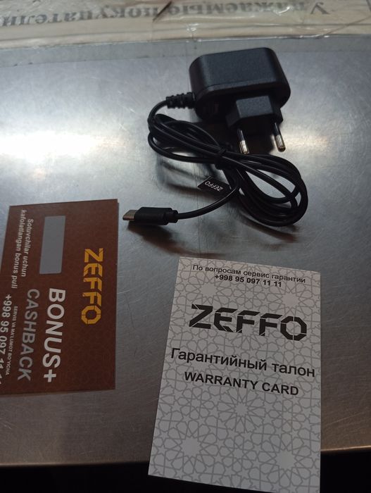 Продам новый телефон в коробке