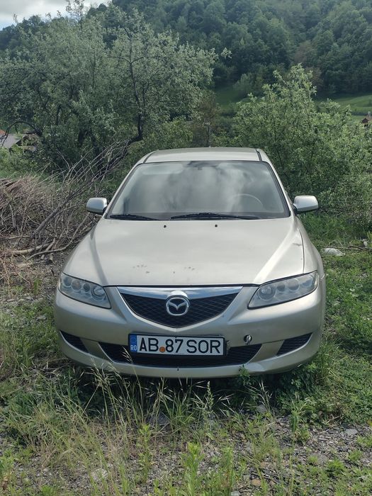 Vând Mazda completă pt dezmembrări