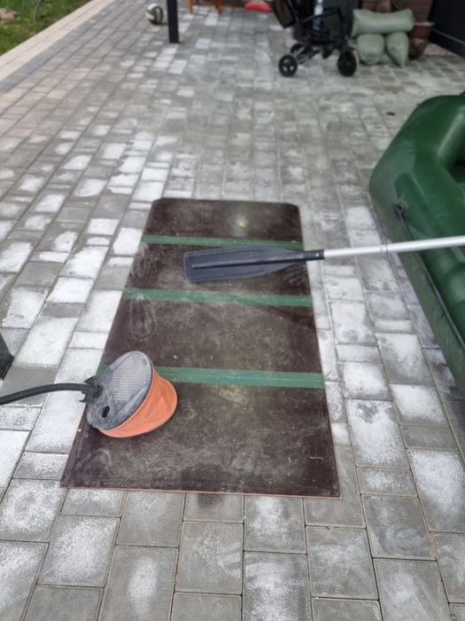 Лодка  надувная с деревянным дном