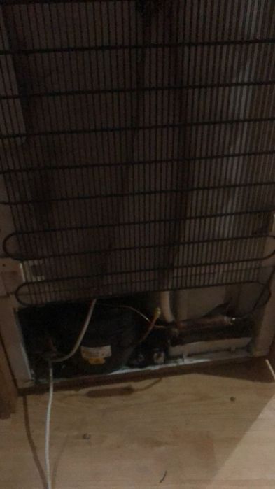 Холодильник, на зап.части