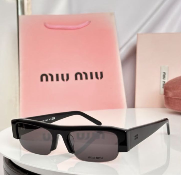 Слънчеви очила Miu Miu