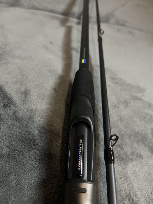 Продам Спиннинг flagman