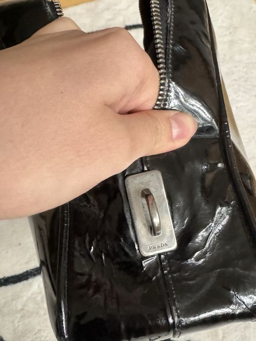 Винтажная сумка Prada