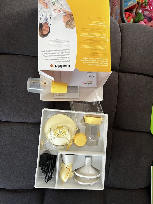 Помпа за кърма Medela Swing