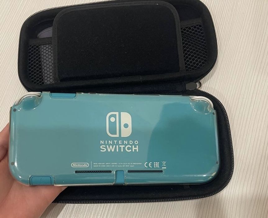 Продам Nintendo Switch Lite