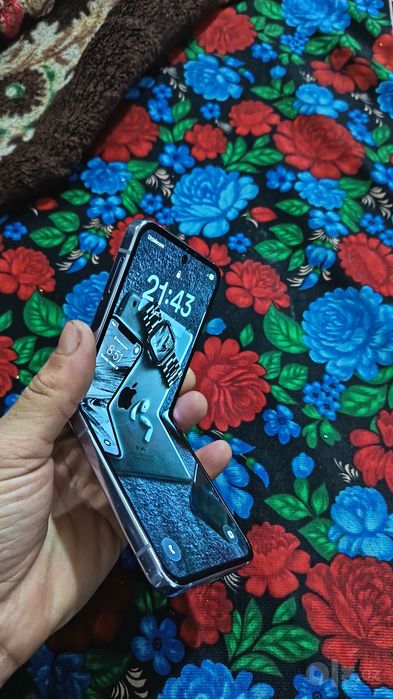Samsung galaxy z flip 4